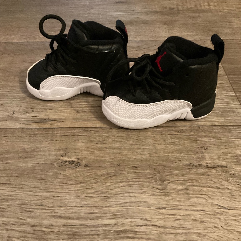 Air Jordan 12 Retro Toddler Boys Size 4c